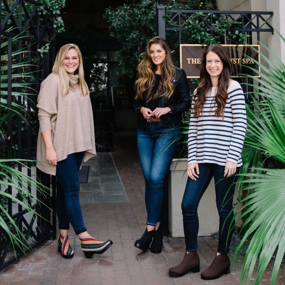 Charleston Shoe Company Ankle Boots (almost new) - Picture 11 of 11